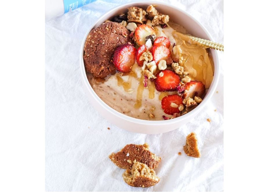 Chocolate Caramel Smoothie Bowl