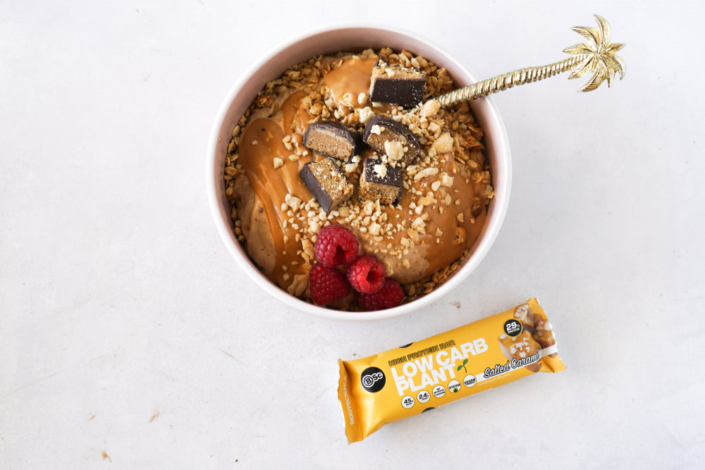 Dark Choc Peanut Smoothie Bowl